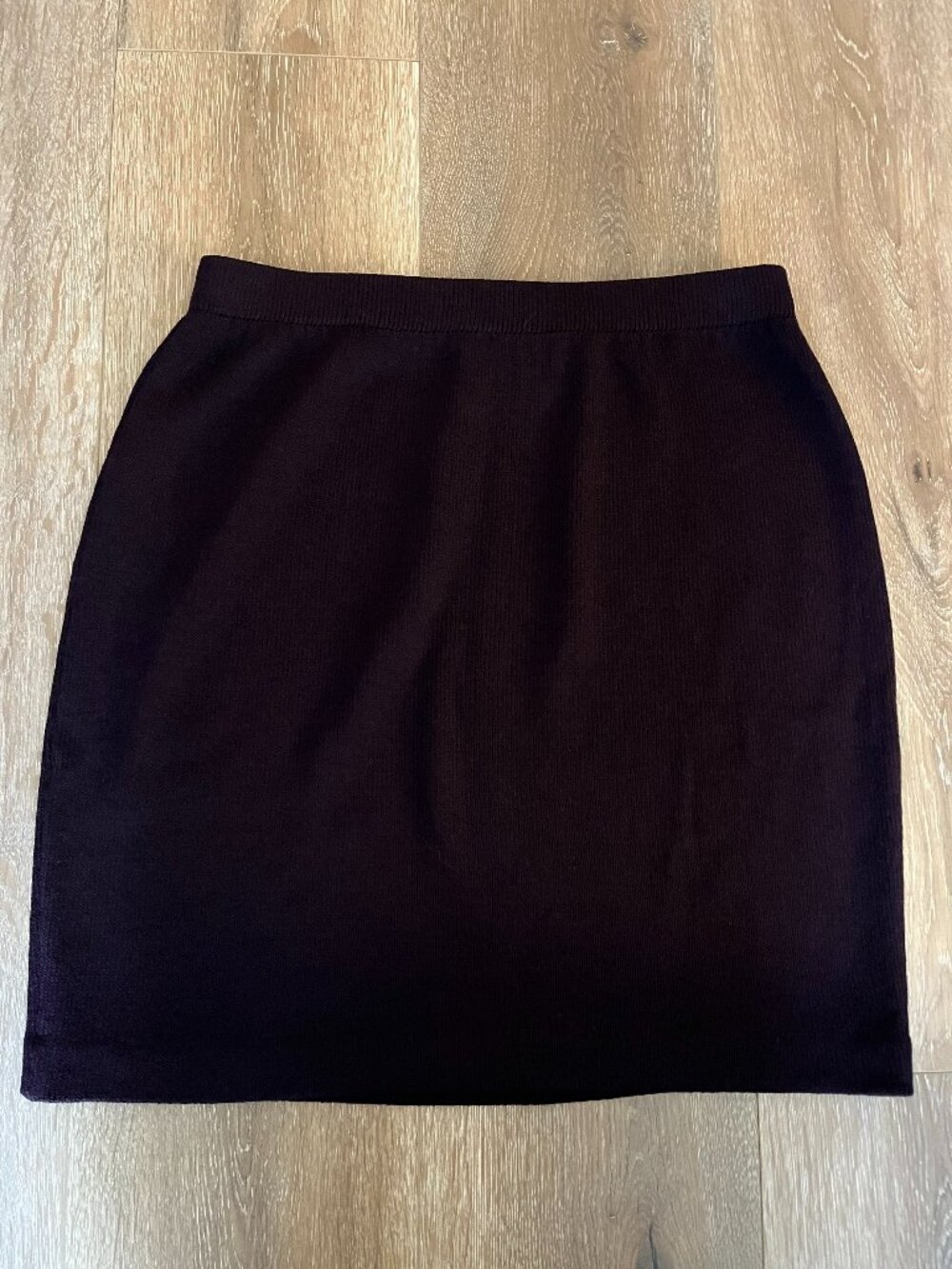 Vintage ST JOHN Collection by Marie Gray Knit Wool Mini Skirt - 10 - Deep Purple